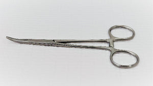 A stainless steel curved hemostat with serrated tips, featuring a ring forceps design for medical use.
