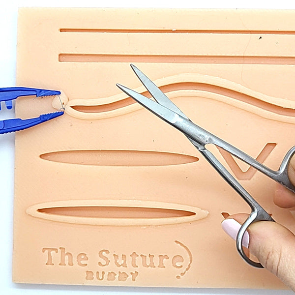 FREE SUTURE REMOVAL KIT